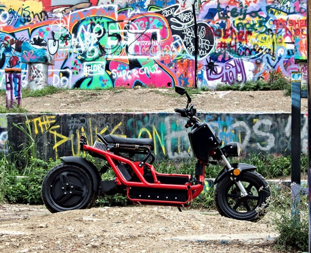 atx-8080-all-electric-motoscooter6.thumb