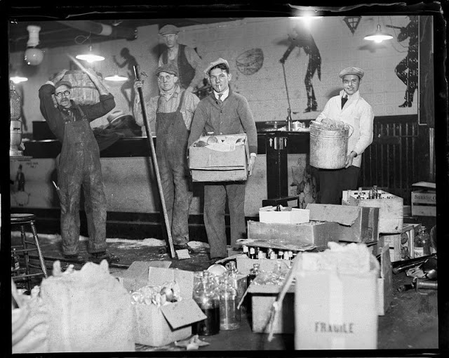 vintage-prohibition-photos-united-states-boston-18.jpg