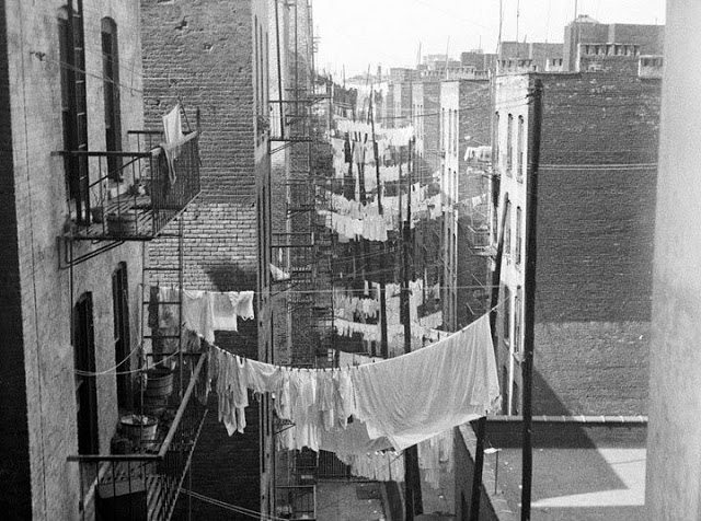 Laundry+in+New+York+in+the+Past+%2813%29.jpg