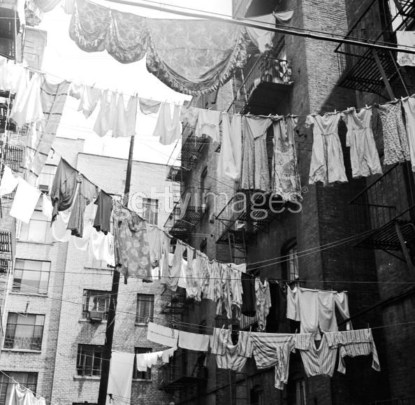Laundry+in+New+York+in+the+Past+%2816%29.jpg