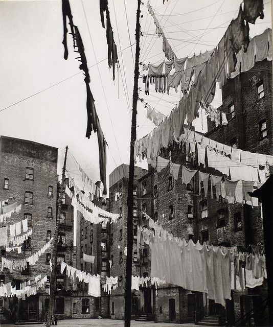 Laundry+in+New+York+in+the+Past+%2818%29.jpg