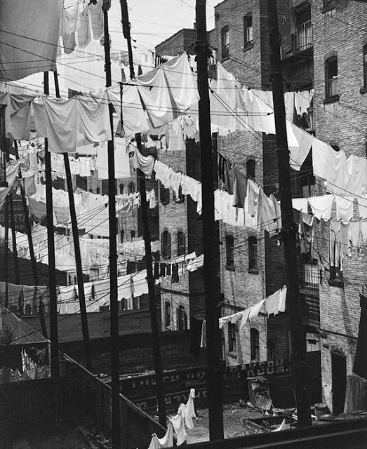 Laundry+in+New+York+in+the+Past+%2820%29.jpg