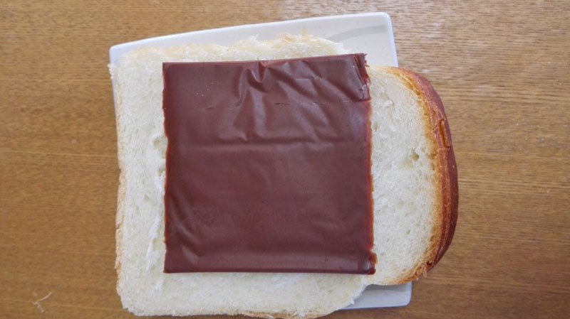 meanwhile-in-japan-you-can-get-individual-slices-of-chocolate-6.jpg