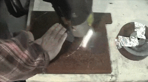 laser_cleaning_is_oddly_satisfying_05.gif