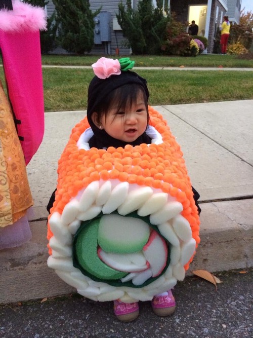 sushi-roll[1].jpg