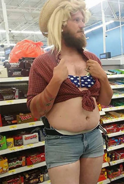 22-people_of_walmart-6-29.jpg