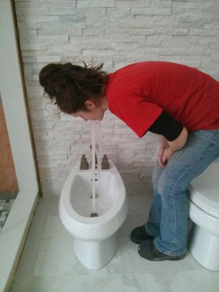 the_first_word_that_will_come_to_your_mind_after_seeing_these_pics_is_wtf_640_27[1].jpg