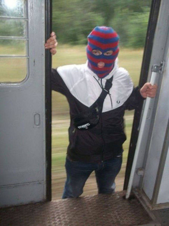 some_things_only_make_sense_in_russia_30[1].jpg