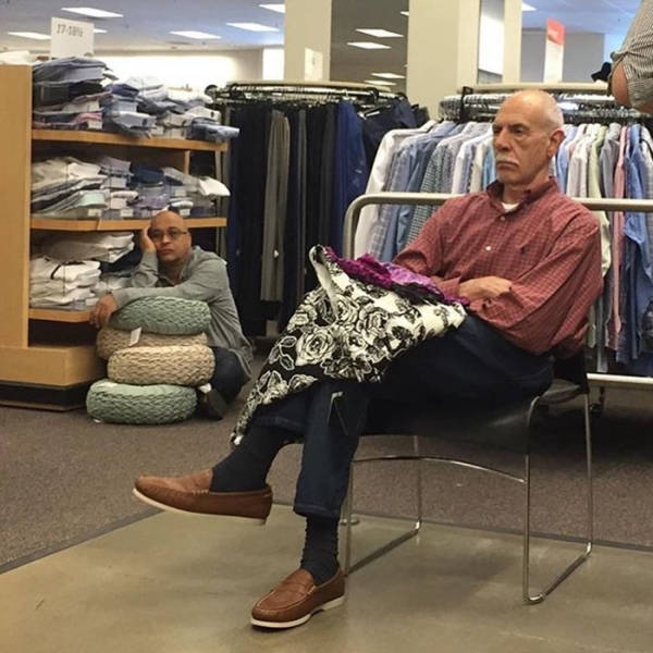 men_who_know_the_pain_of_shopping_640_44.jpg