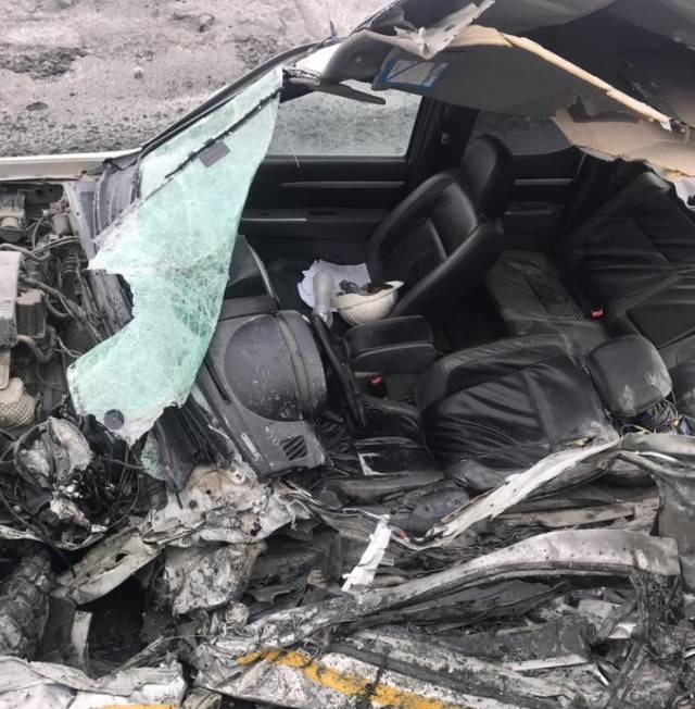 what_there_was_a_car_in_my_way_640_high_03.jpg