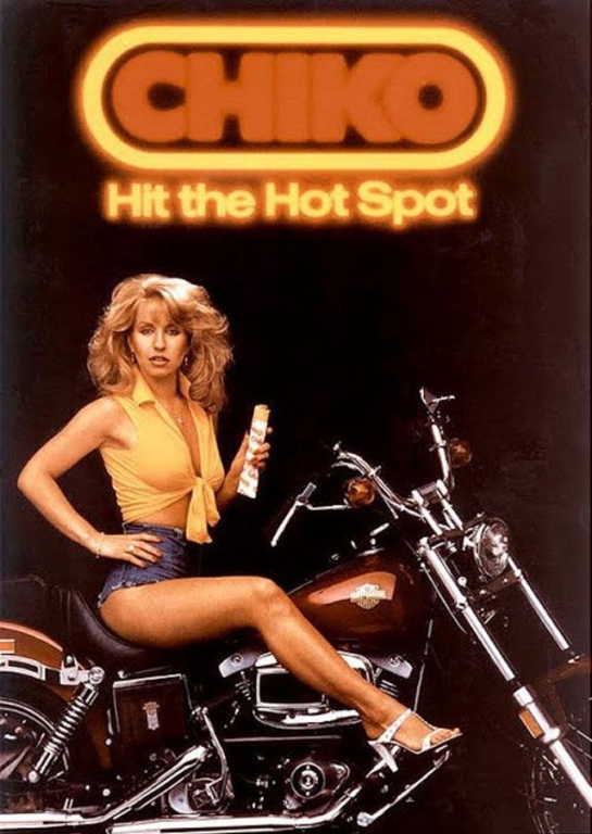 hot-pants-motorcycles-19.jpg