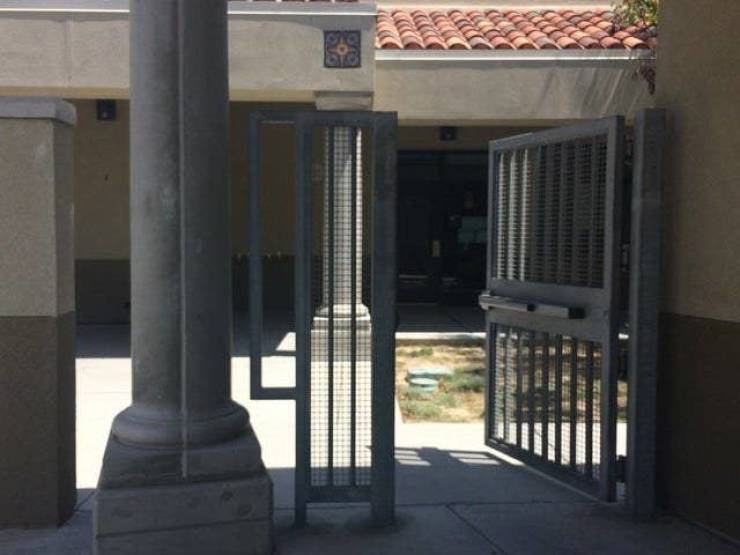 architecture_shouldnt_be_done_like_this_640_17[1].jpg