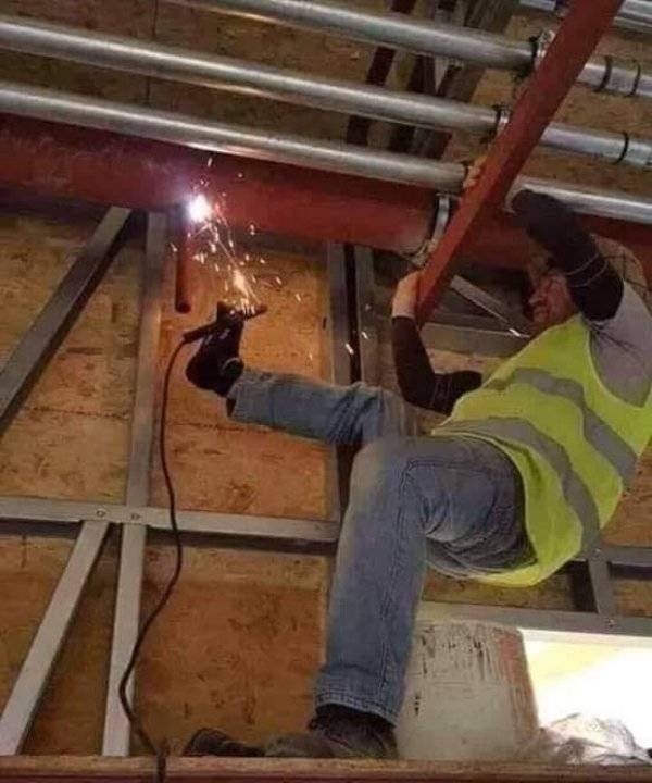 work_memes_are_at_home_now_640_high_10[1].jpg