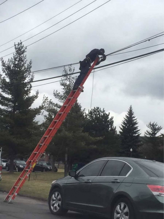 some_people_just_dont_care_about_their_lives_09[1].jpg