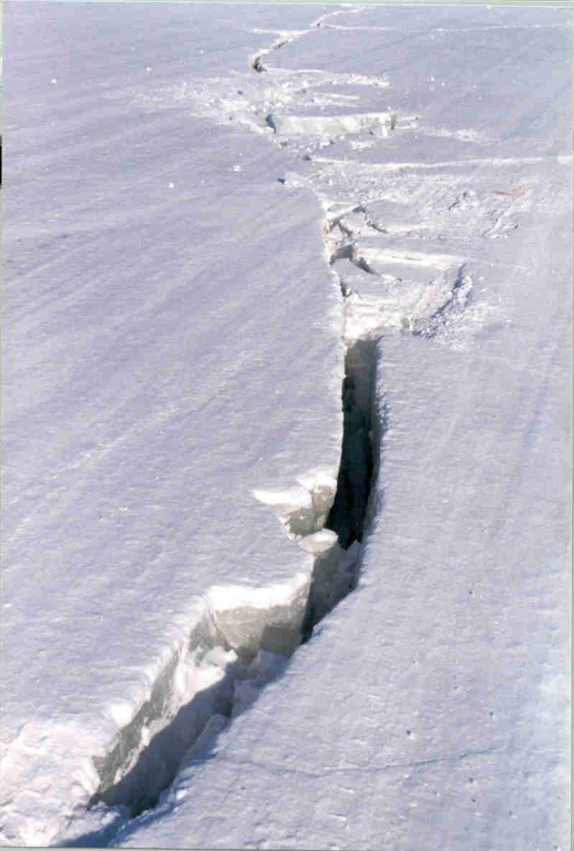 29_ice road.jpg