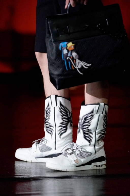 the_thing_that_shouldve_never_existed_cowboy_boot_sneakers_640_high_10[1].jpg