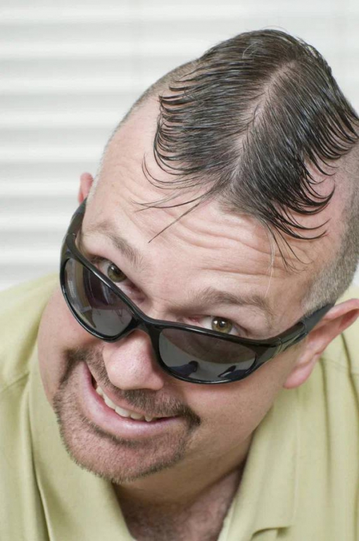 these_haircuts_are_beyond_repair_and_reason_640_high_35[1].jpg