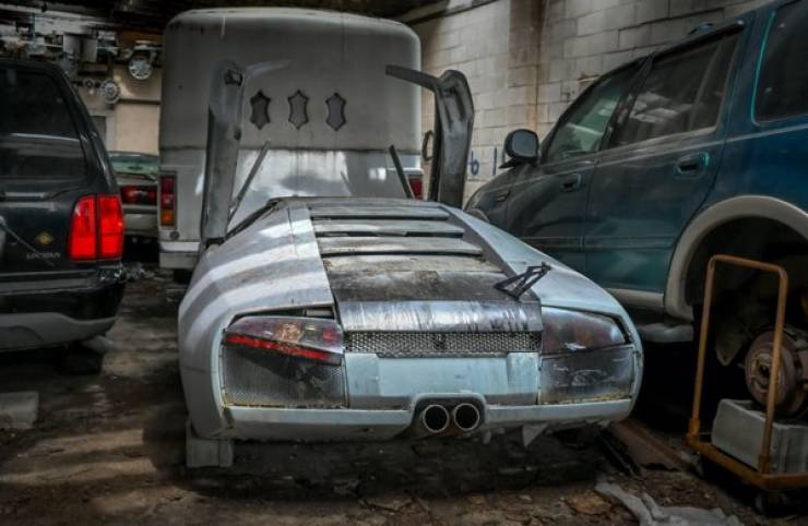 theres_something_mysteriously_attractive_about_these_abandoned_places_640_09[1].jpg