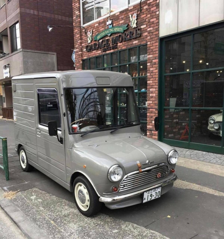 these_are_not_your_normal_cars_10[1].jpg