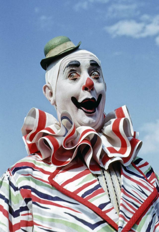 circus-clowns-1940s-1950s-29.jpg