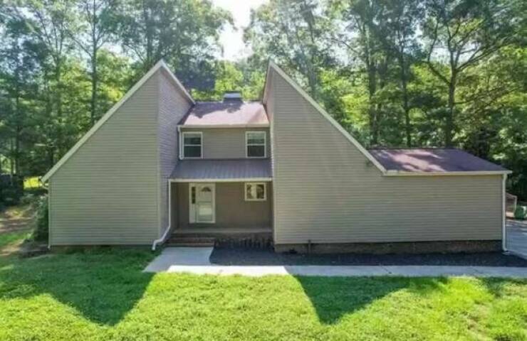 construction_projects_that_turned_into_construction_blunders_640_18[1].jpg