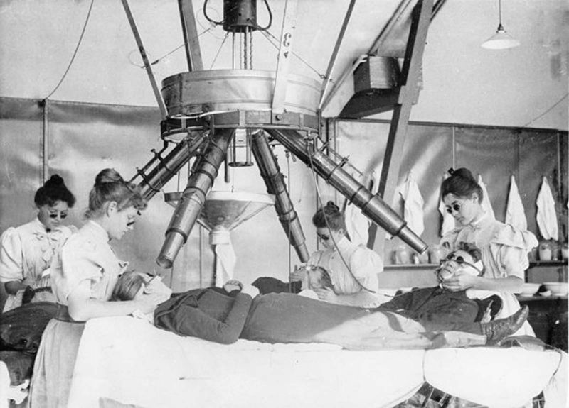 bizarre-medical-treatments-20th-century-01.jpg