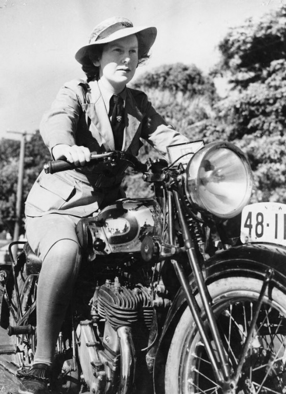 vintage-female-motorcycle-riders-5.jpeg