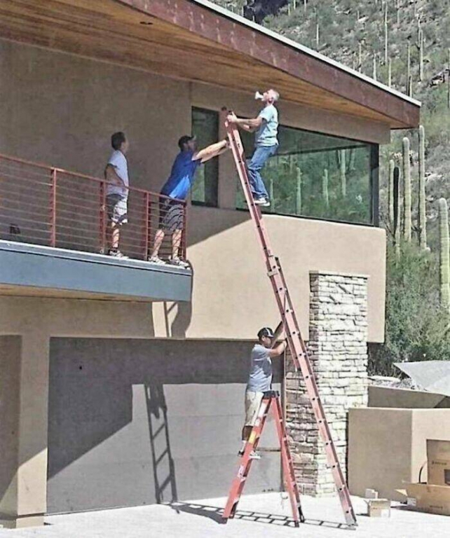 these_people_are_not_very_good_at_their_jobs_640_high_17[1].jpg