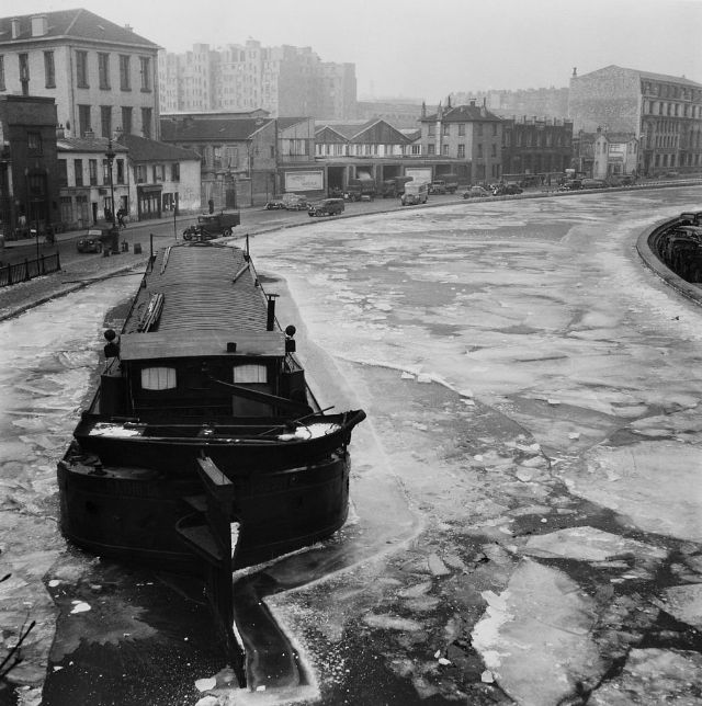 paris-winter-1950s-12.jpg