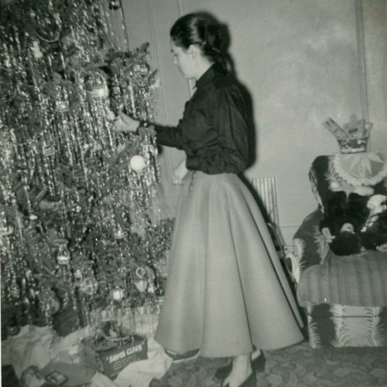 vintage-christmas-tree-decoration-29.jpeg