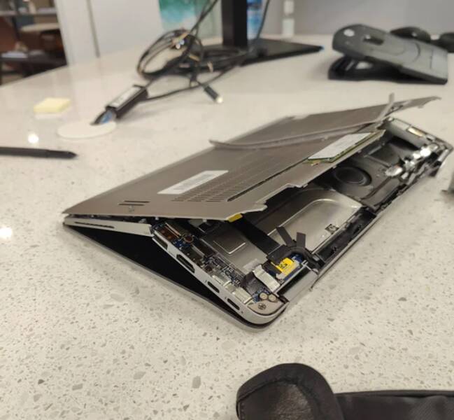 tech_support_people_share_their_worst_nightmares_640_15[1].jpg