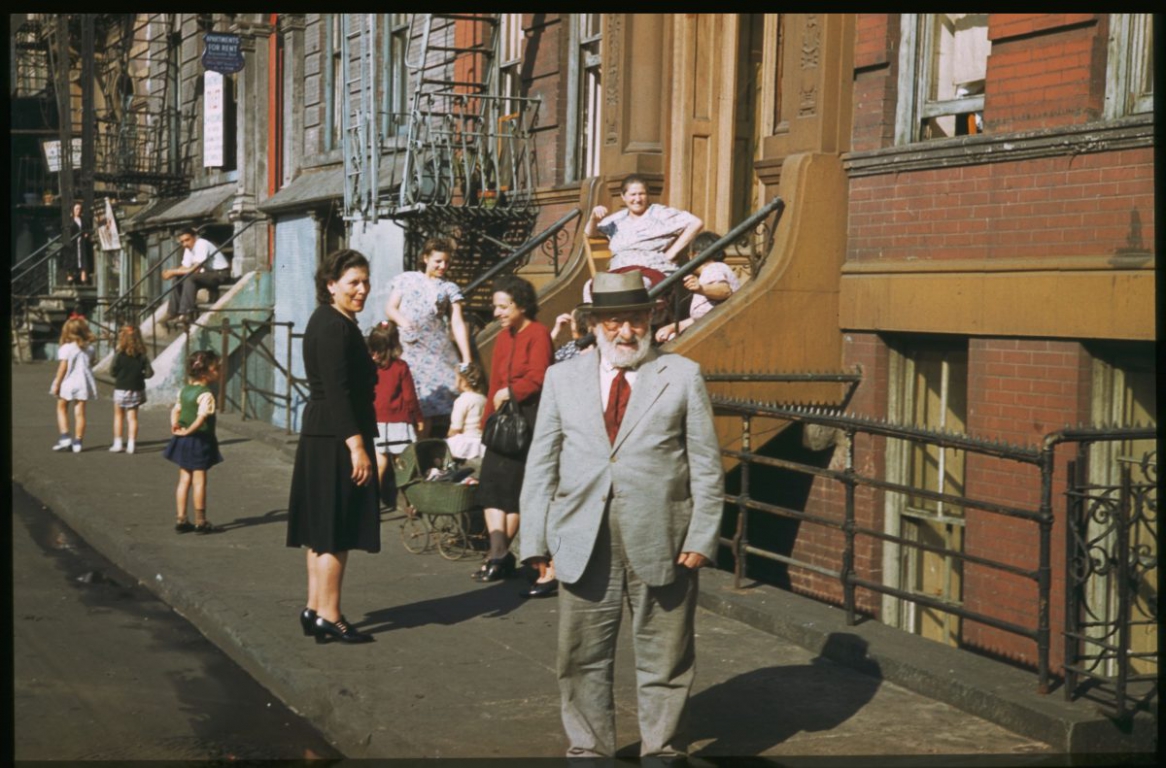 Residents-of-lower-Clinton-St-near-East-river-Saturday-afternoon-1941-1200x791.jpeg