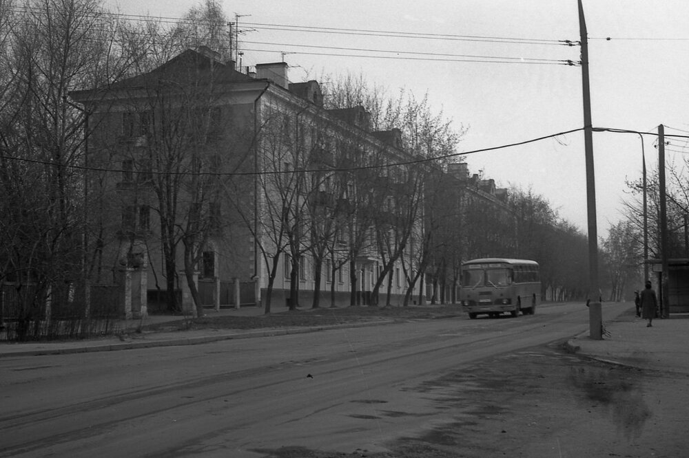 305445 Перекрёсток Ангарской и Весенней улиц.jpg
