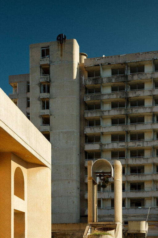 varosha_famagusta_cyprus_the_largest_ghost_town_in_the_world_640_high_15.jpg