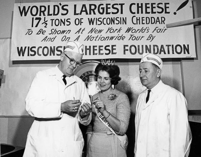 1964-worlds-largest-cheese-2.jpg