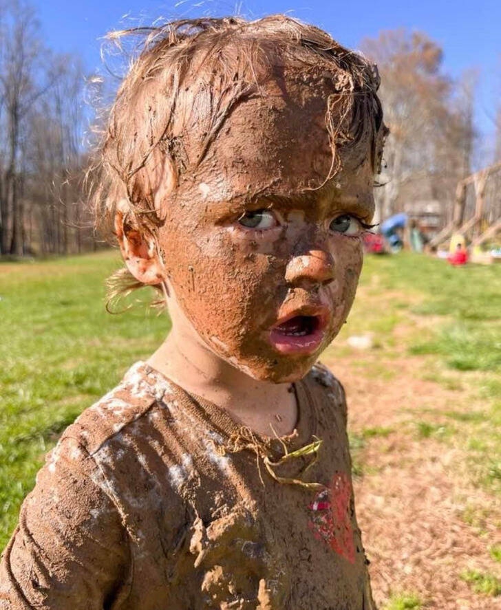 beautiful_chaos_celebrating_the_quirks_of_childhood_640_high_01.jpg