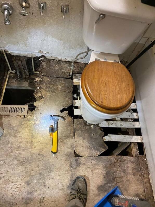 the_extreme_world_of_plumbing_640_high_08[1].jpg