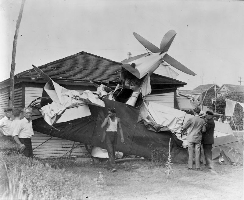 vintage-aviation-accidents-18.jpeg