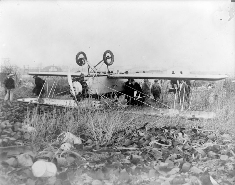 vintage-aviation-accidents-3.jpeg