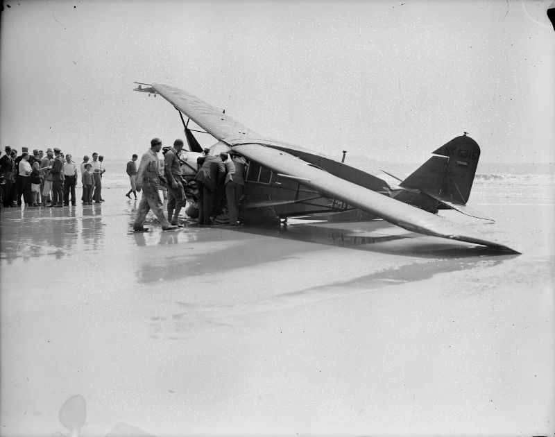 vintage-aviation-accidents-9.jpeg