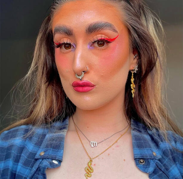 when_beauty_goes_wrong_epic_makeup_fails_640_04[1].jpg