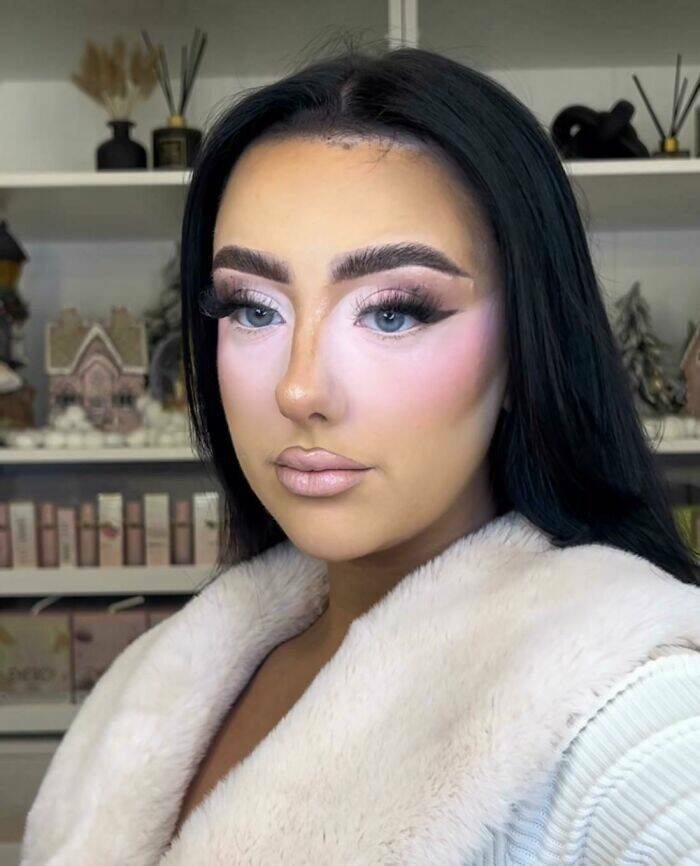 when_beauty_goes_wrong_epic_makeup_fails_640_high_11[1].jpg