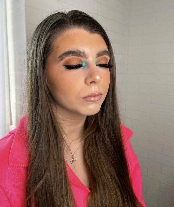 when_beauty_goes_wrong_epic_makeup_fails_640_high_22[1].jpg