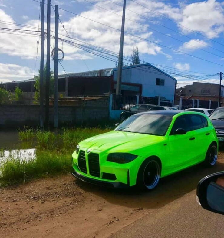 insane_rides_the_craziest_vehicles_on_the_road_640_high_01[1].jpg