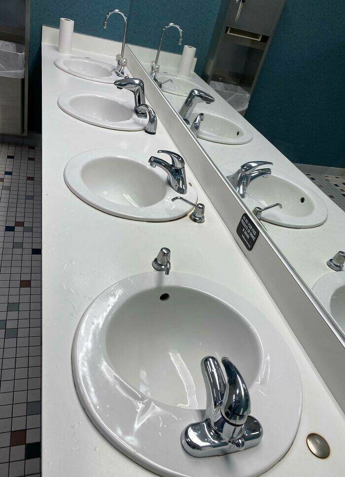 unsettlingly_unsatisfying_images_that_will_leave_you_unsettled_640_high_11[1].jpg