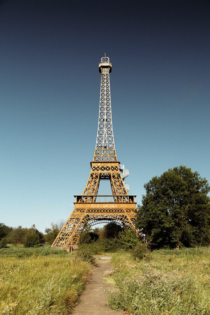 DimitriBourriau_EiffelTower2_2023-64e8d9deee269__700.jpg
