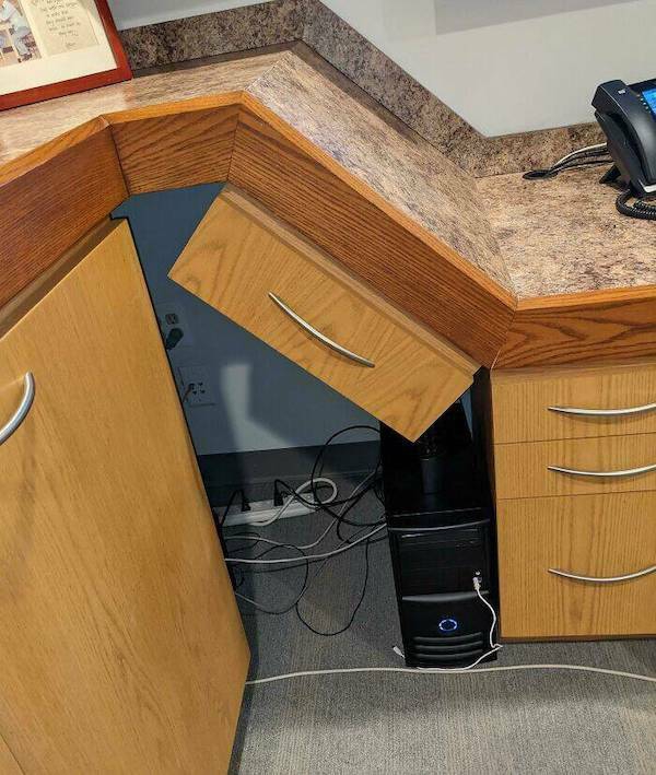 construction_disasters_the_most_spectacular_fails_640_high_04[1].jpg