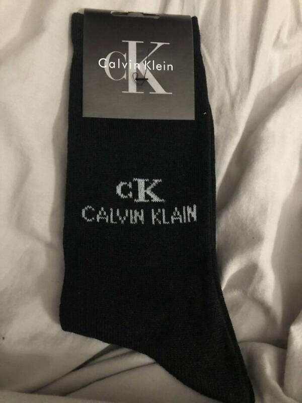 entertaining_knockoff_brands_that_never_disappoint_640_high_25[1].jpg