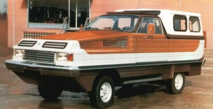 unconventional_and_crazy_vehicles_on_the_road_640_50[1].jpg