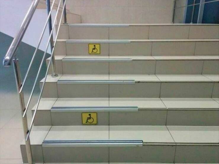 when_not_trying_leads_to_hilarious_job_fails_640_05[1].jpg